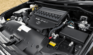 Silbido estruendoso en el motor